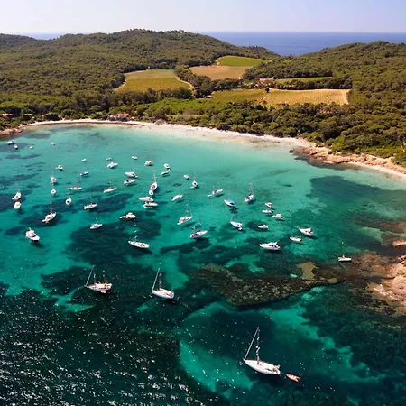 Au Petit Bonheur Parking Gratuit Daire Cavalaire-sur-Mer